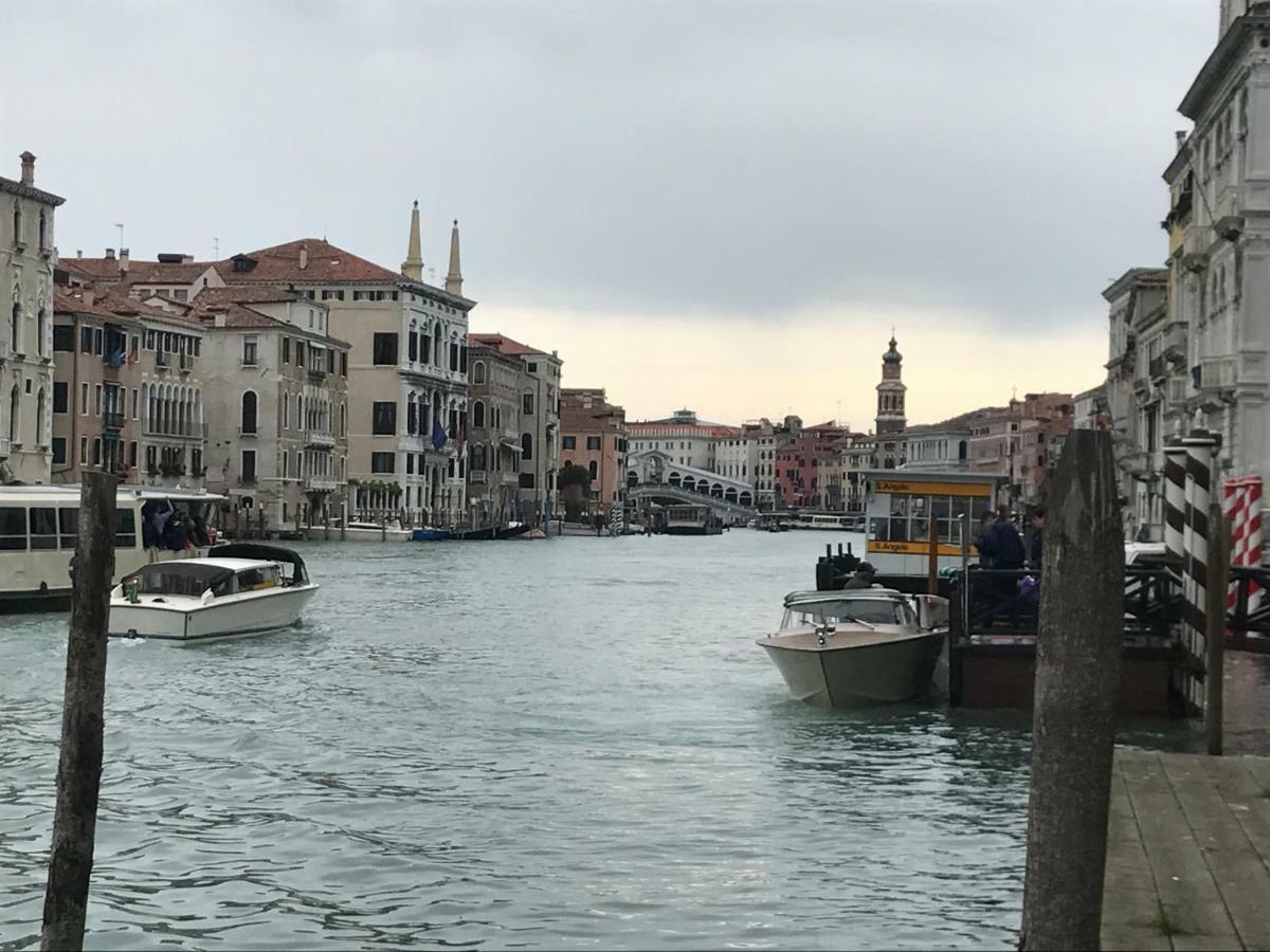 Palazzo Grassi And Accademia Bridge Superb House Διαμέρισμα Βενετία Εξωτερικό φωτογραφία
