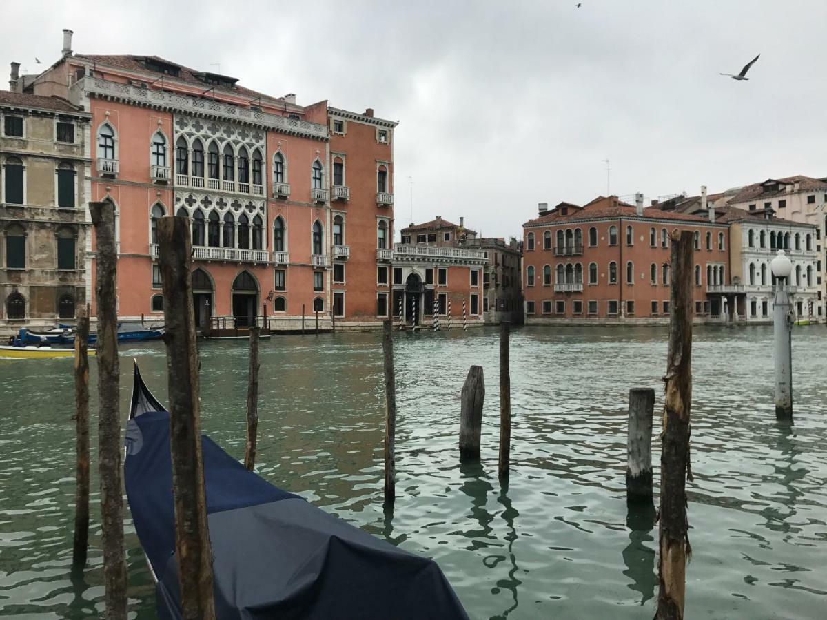 Palazzo Grassi And Accademia Bridge Superb House Διαμέρισμα Βενετία Εξωτερικό φωτογραφία